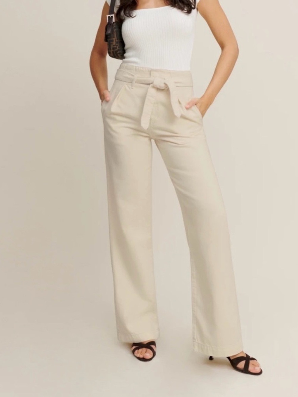 NWT Reformation Belted Ultra High Rise Pleated Jeans Almond Size 27